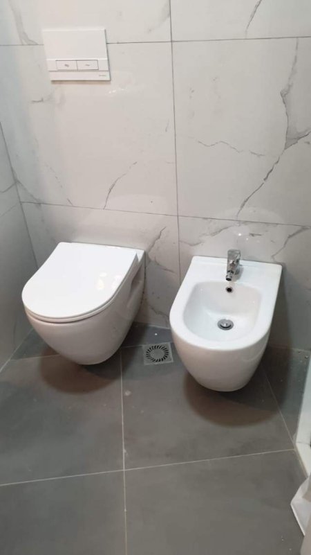 Tirane, jepet me qera apartament 2+1+BLK Kati 2, 88 m² 550 Euro (bulevardi zogu 1)