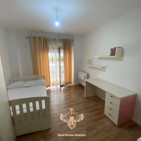 Durres, ofert apartament 3+1+A+BLK Kati 1, 135 m² 500 Euro (VOLLGA)