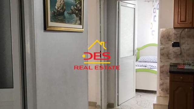 Vlore, shitet apartament 2+1 Kati 2, 63 m² 53.000 Euro prane Teatrit Pero Marko.