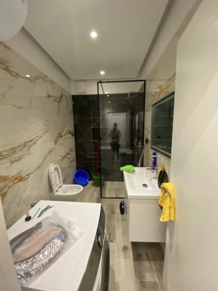 Tirane, jepet me qera apartament 2+1+BLK Kati 2, 118 m² 1.500 Euro (TEG)