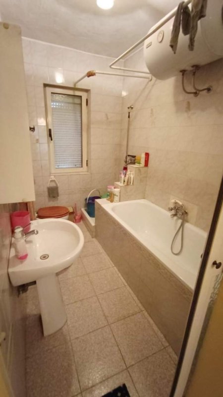 Tirane, shitet apartament 2+1 Kati 6, 67 m² 72.000 Euro (rruga Fortuzi)
