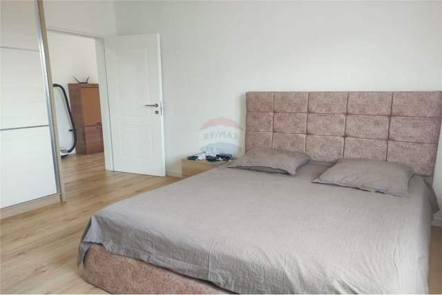 Tirane, jepet me qera Vile 4+1+A+BLK Kati 0, 163 m² 900 Euro (Lunder)