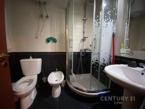Tirane, jepet me qera apartament 1+1+A+BLK Kati 3, 68 m² 350 Euro (Jordan Misja)