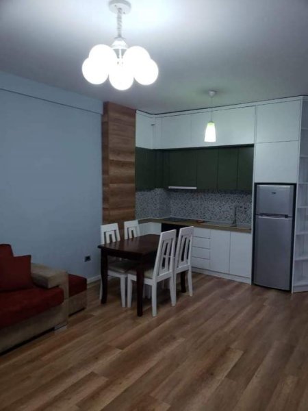Tirane, jepet me qera apartament 1+1+BLK Kati 3, 80 m² 30.000 Leke (sotir caci)