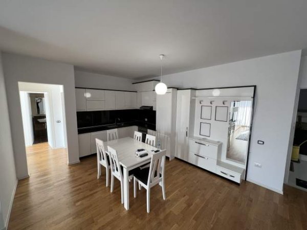 Tirane, jap me qera apartament 2+1+BLK Kati 1, 120 m² 500 Euro (Kopshti Botanik)