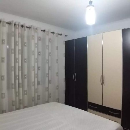 Tirane, jepet me qera apartament 2+1+A+BLK Kati 6, 80 m² 400 Euro (21-Dhjetori)