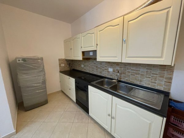 🔑Apartament 2+1 per SHITJE prane Ujit te Ftohte, 📍 Vlore