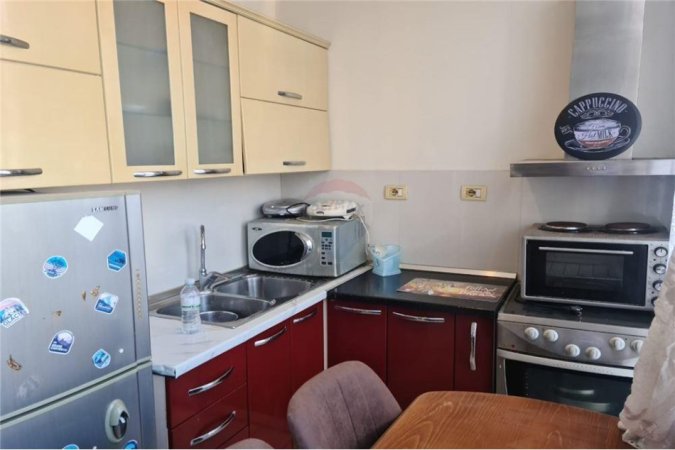 Jepet me qira apartament 1+1 prane Kompleksit Delijorgji