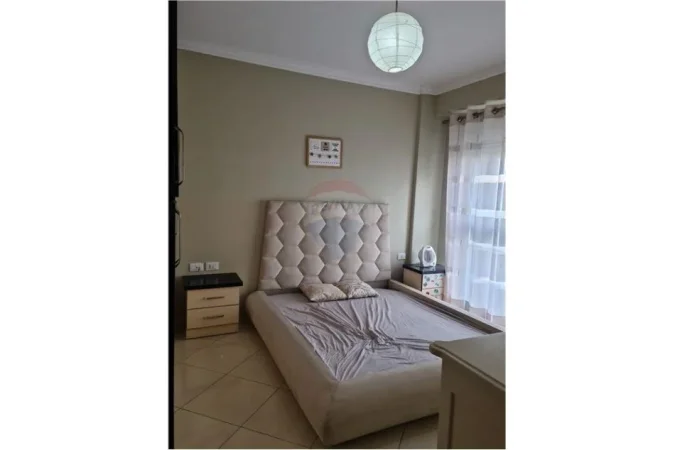 Jepet me qira apartament 1+1 prane Kompleksit Delijorgji
