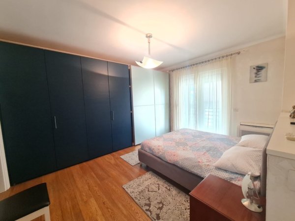 Tirane, Apartament me #Qira (Mozaiku i Tiranes)