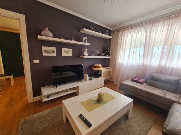 Tirane, Apartament me #Qira (Mozaiku i Tiranes)