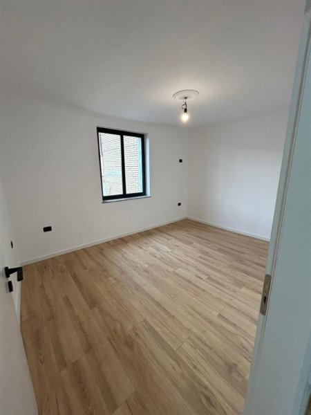 APARTAMENT 2+1 NE SHITJE TE RRUGA MUHAMET GJOLLESHA