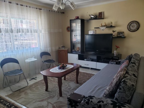 Apartment 2+1 me qira te Oxhaku 470 €