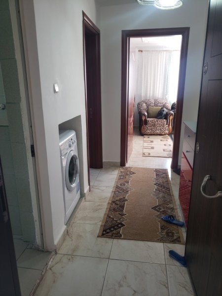 Apartment 2+1 me qira te Oxhaku 470 €