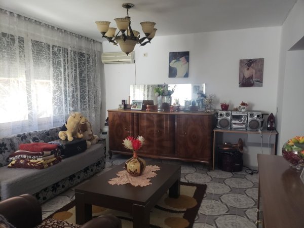 Apartment 2+1 me qira te Oxhaku 470 €