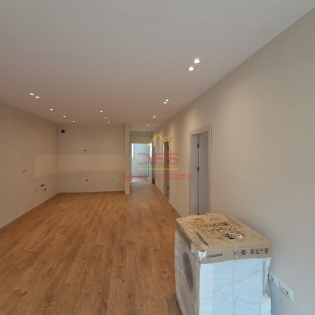 SHITET APARTAMENT 2+1+2, LIQENI I THATE, TIRANË