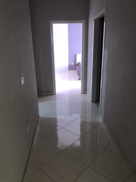 Jepet apartament me qera