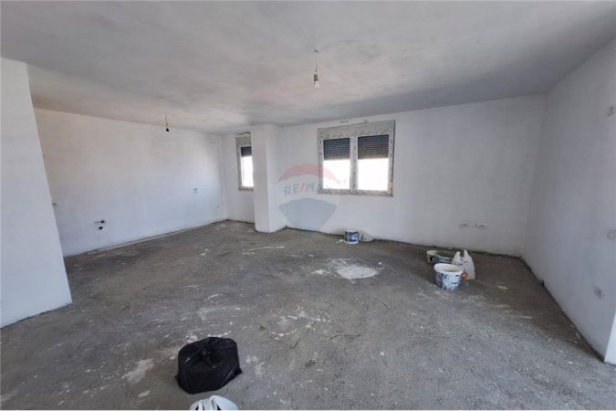 Apartament 2+1+2 ne shitje ne Yzberisht