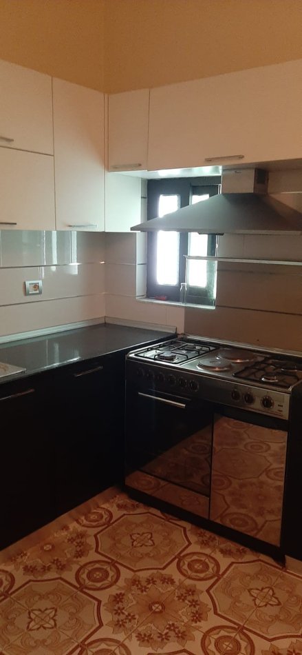 Apartament 1+1 me qera - Rr. Besa