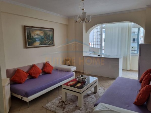 Shitet Apartament 1+1 , Vollga, Durres