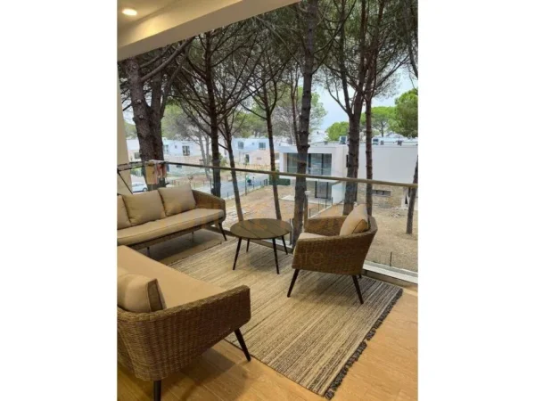 Shitet, Apartament 2+1, Gjiri i Lalezit, Durres