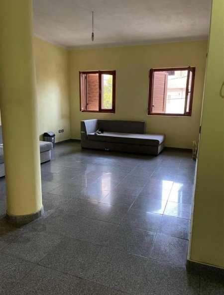 Apartament me qera 2+1 te Bulevardi I Ri