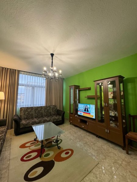 Apartament Per Qera 1+1 Prane Ish Restorant Durresit (ID B210591) Tirane