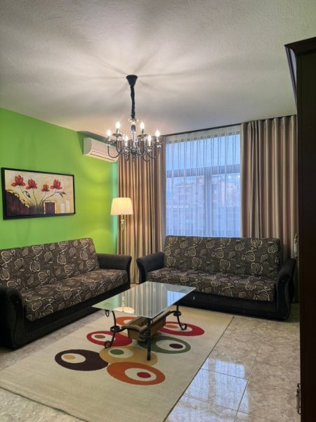 Apartament Per Qera 1+1 Prane Ish Restorant Durresit (ID B210591) Tirane