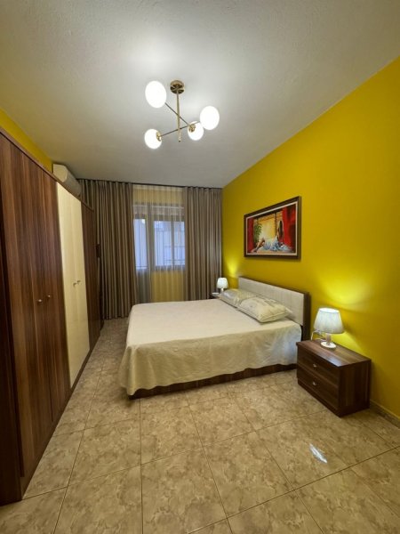 Apartament Per Qera 1+1 Prane Ish Restorant Durresit (ID B210591) Tirane