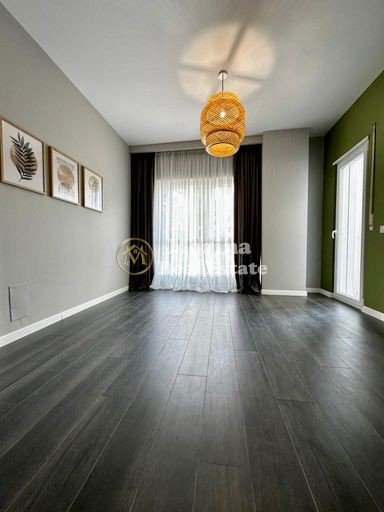 Shitet Apartament 1+1 Pranë Qendrës. 178.000 Euro