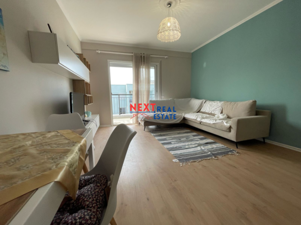 SHITET APARTAMENT 2+1 NE BULEVARDIN VLORE-SKELE