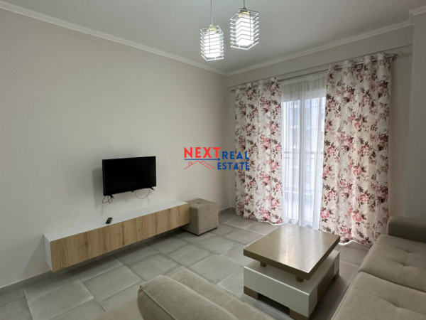 SHITET APARTAMENT 2+1 NE BULEVARDIN VLORE-SKELE