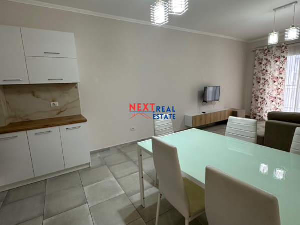 SHITET APARTAMENT 2+1 NE BULEVARDIN VLORE-SKELE