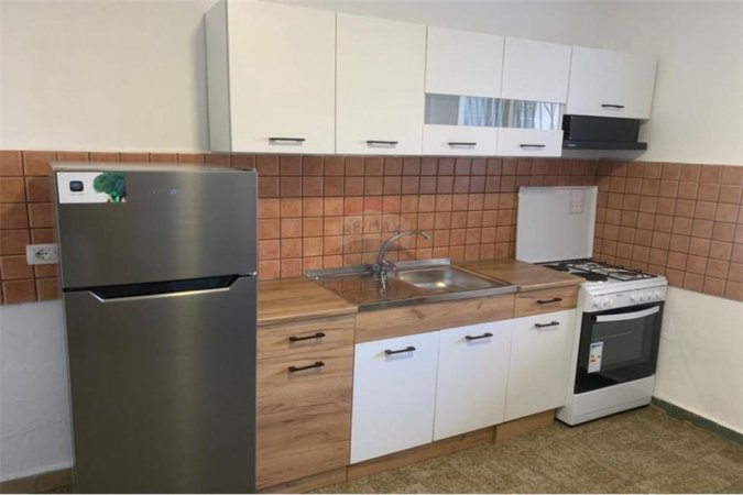 Apartament - Me Qira - Liceu Artistik - Drejtoria e Higjenës, Shqipëri