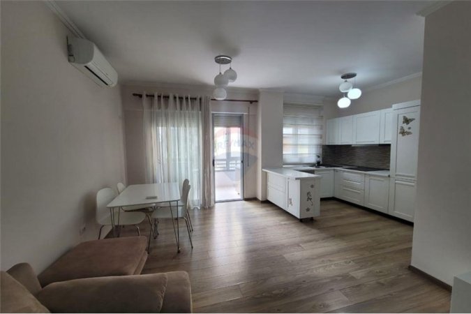 SHITET APARTAMENT 2+1 TEK LIQENI I THATE