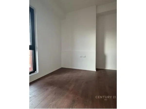 APARTAMENT 2+1 PER SHITJE TEK TIRANA GARDEN BUILDING!!