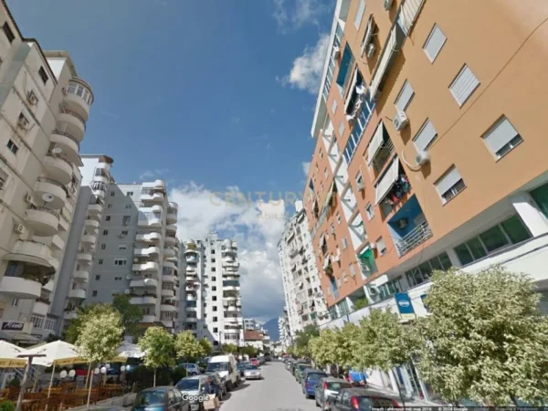 SHITET AMBIENT 203 M2 TEK KOMUNA E PARISIT