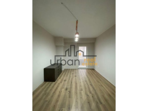 Shitet, Apartament 2+1+2, Usluga, Tiranë - 302 000€ | 137 m²