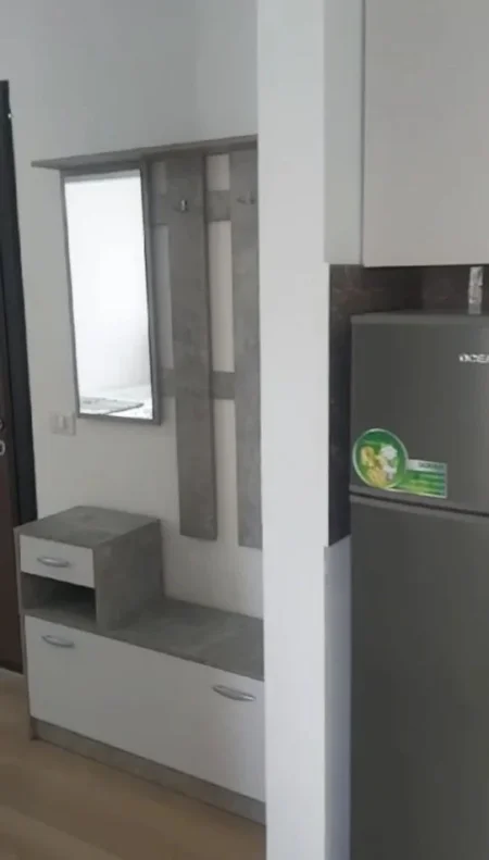 Jepet me qera Apartamenti 2+1 500 euro , rruga Dritan Hoxha prane Ish fushes se Aviacionit.