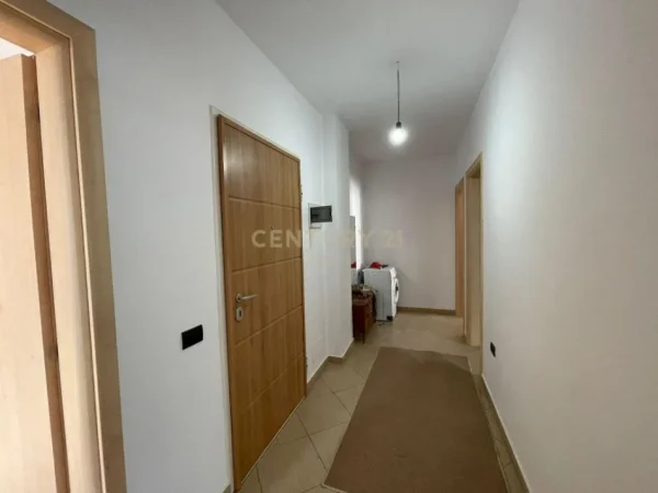 APARTAMENT 2+1+2 ME QIRA, UNAZA E RE, ASTIR