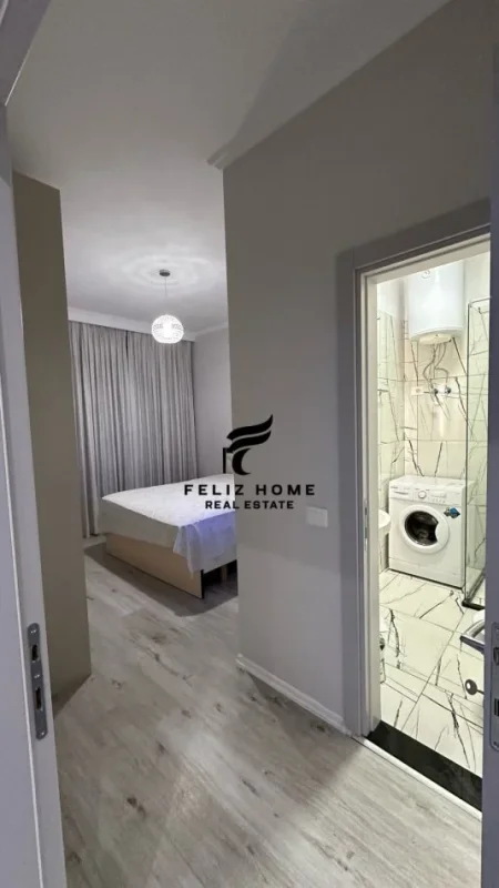 APARTAMENT ME QERA,RRUGA 4 DESHMORET,700 EURO.