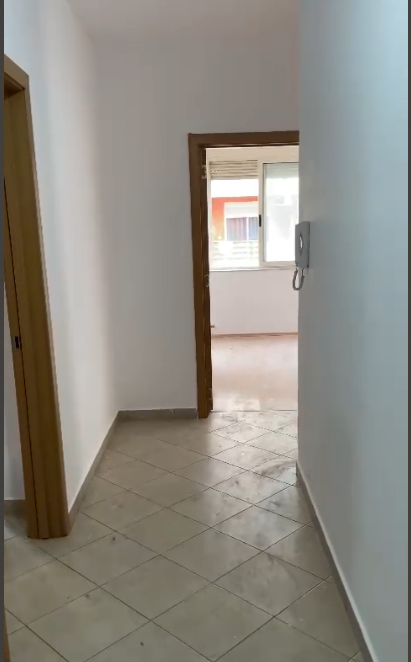 Jepet me Qera, Apartament 2+1+2, Astir, 350  euro/muaj