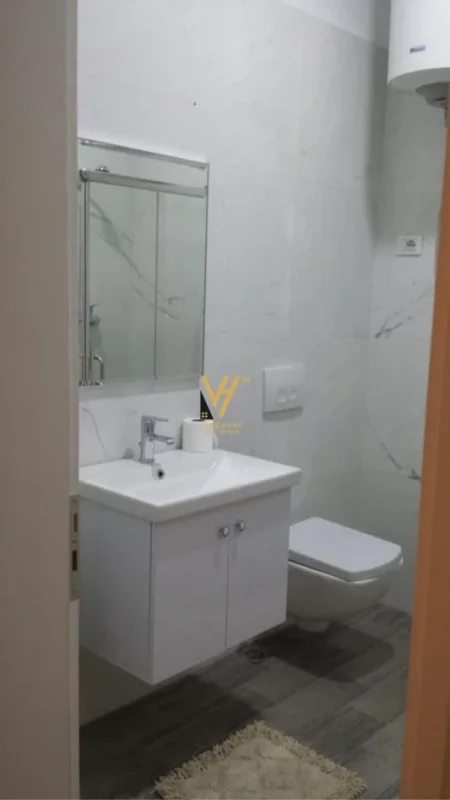 SHITET APARTAMENT 2+1+2 TEK LIQENI I THATE 220.000 EURO