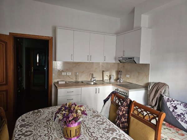 ⚜ APARTAMENT 1+1 ME QERA TE FRESKU