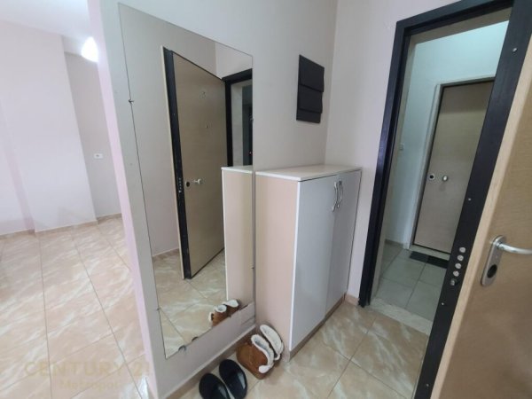 SHESIM APARTAMENT 1+1 PRANE ISH STACIONIT TE TRENIT / BULEVARDI I RI