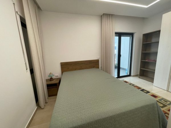 Qera, Apartament 1+1, Rruga Gjon Buzuku, Tiranë – 550€ | 74m²
