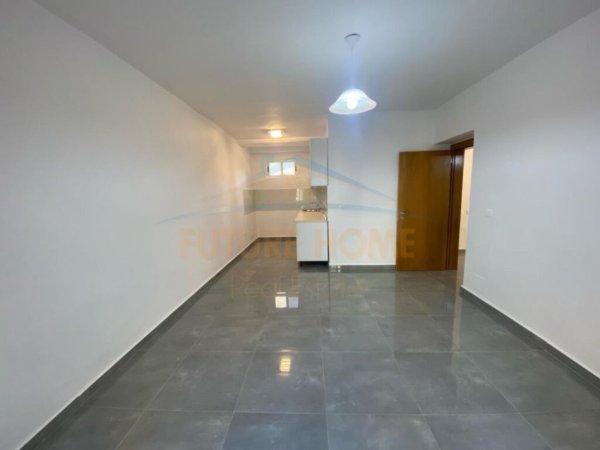 Qera, Apartament 1+1, Ish Parku, Tiranë (VETËM PËR ZYRA)