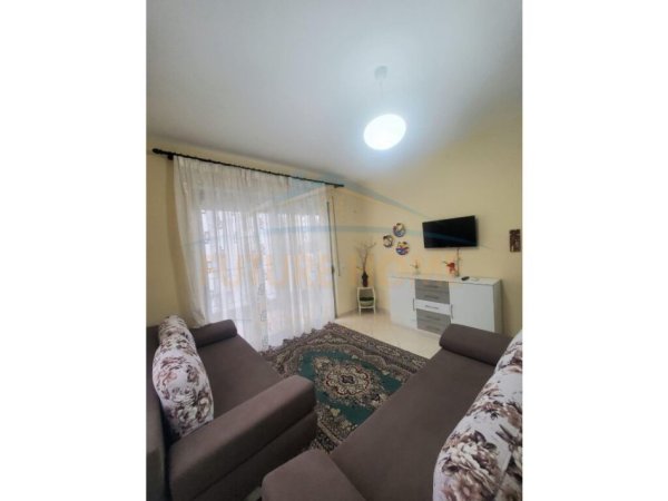 Qera, Apartament 1+1, Fresku, Tiranë