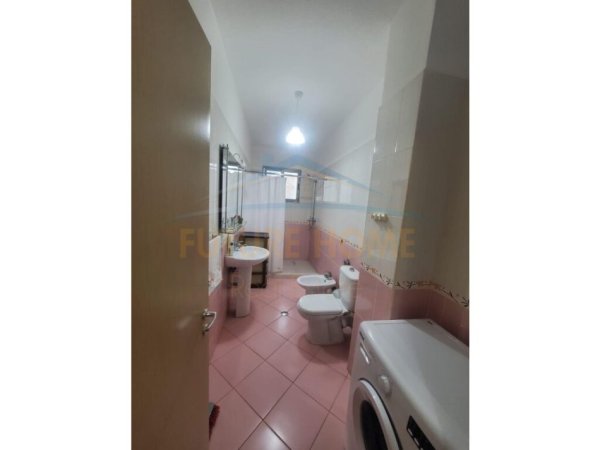 Qera, Apartament 1+1, Fresku, Tiranë