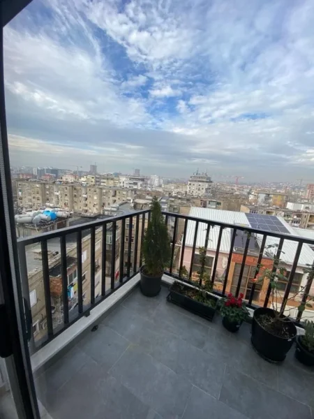 Jepet me qira apartament 1+1+bllk i ri Fare, Te Selvia